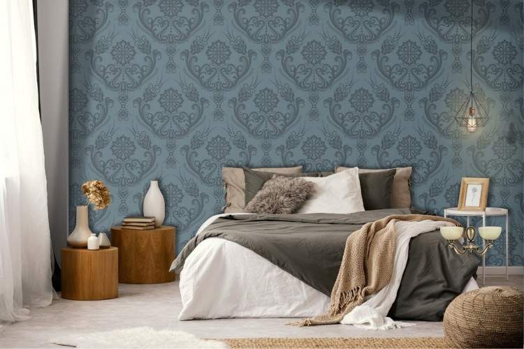 Damask pattern vintage wallpaper decoration.