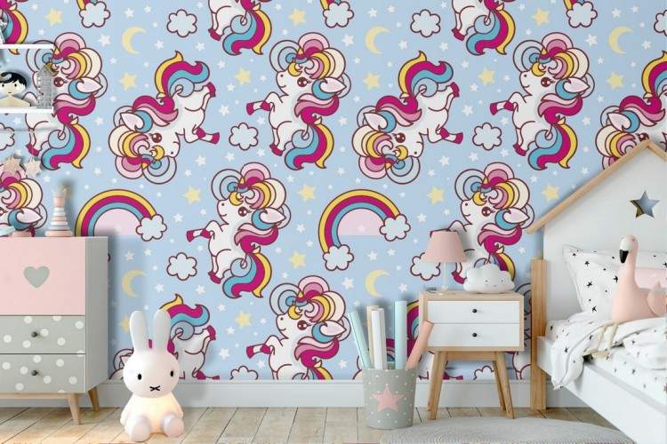 Wallpaper decoration for children unicorns and rainbows.